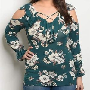 New Junior's Boutique Hunter green open shoulder